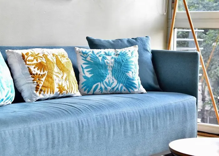 Spacious & Bright In Beautiful Colonia Roma Apartment