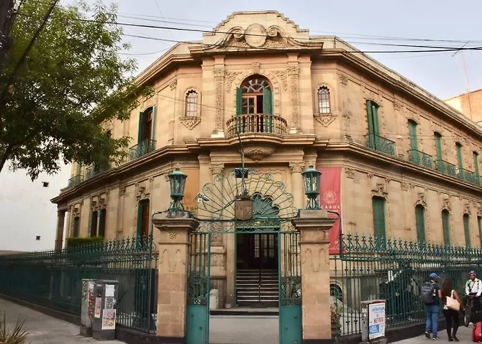 Spacious & Bright In Beautiful Colonia Roma * Mexico City
